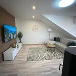 Cosy Flat In Near & Center アパート *