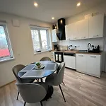 Cosy Flat In Near & Center Pärnu