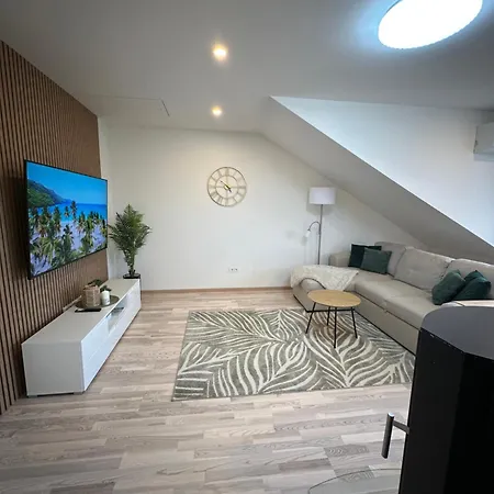 Cosy Flat In Near & Center דירה *