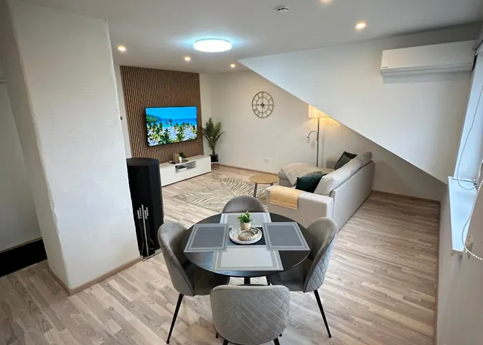 Apartment Cosy Flat In Near & Center *